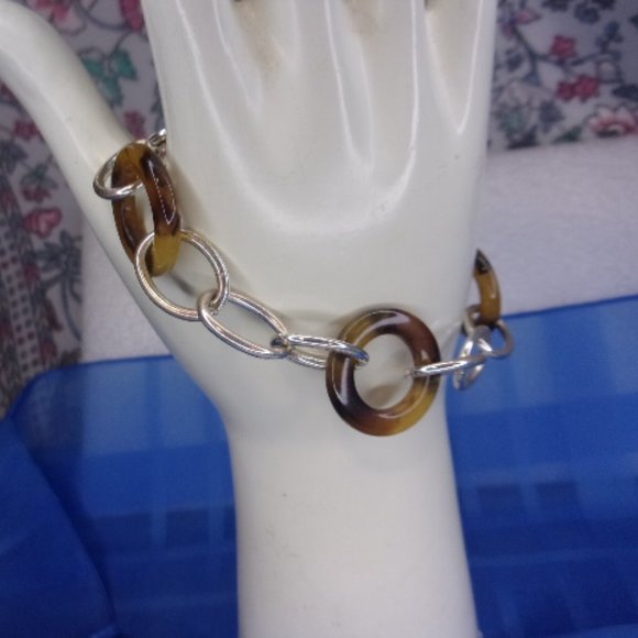 Silver Tortoise Shell Link Toggle Clasp Bracelet 8" L - Picture 2 of 7